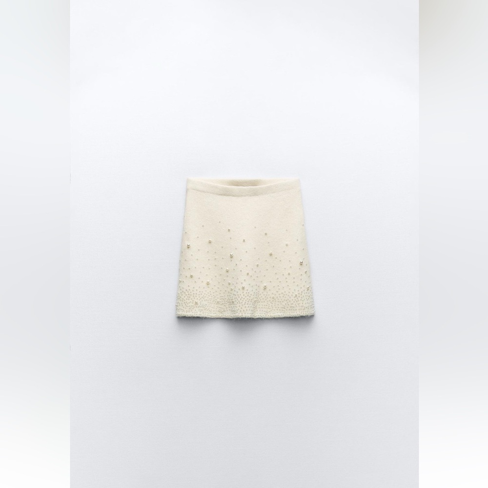 PEARL KNIT MINI SKIRT - Picture 7 of 9